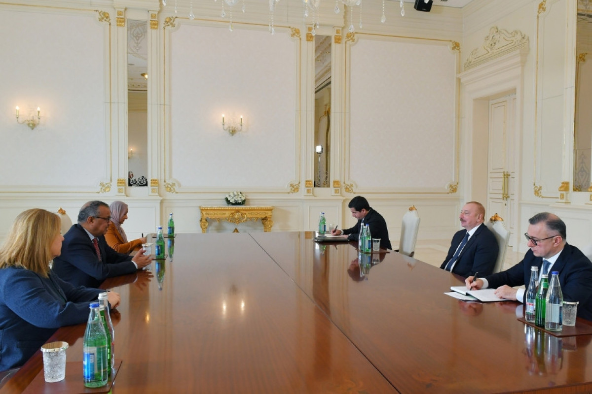Le président Ilham Aliyev reçoit le directeur général de l