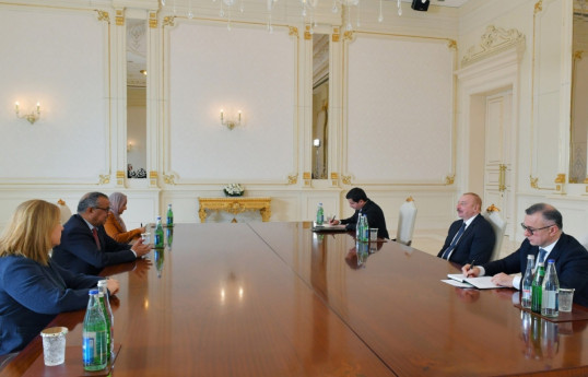 Le président Ilham Aliyev reçoit le directeur général de l'OMS