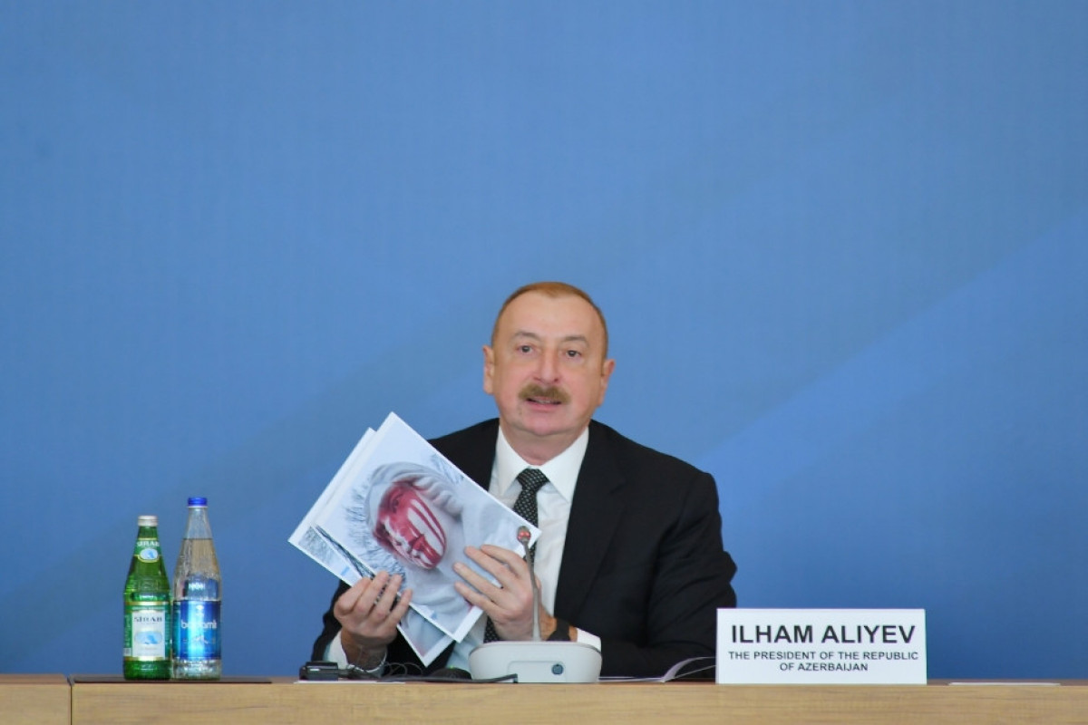 Ilham Aliyev : L