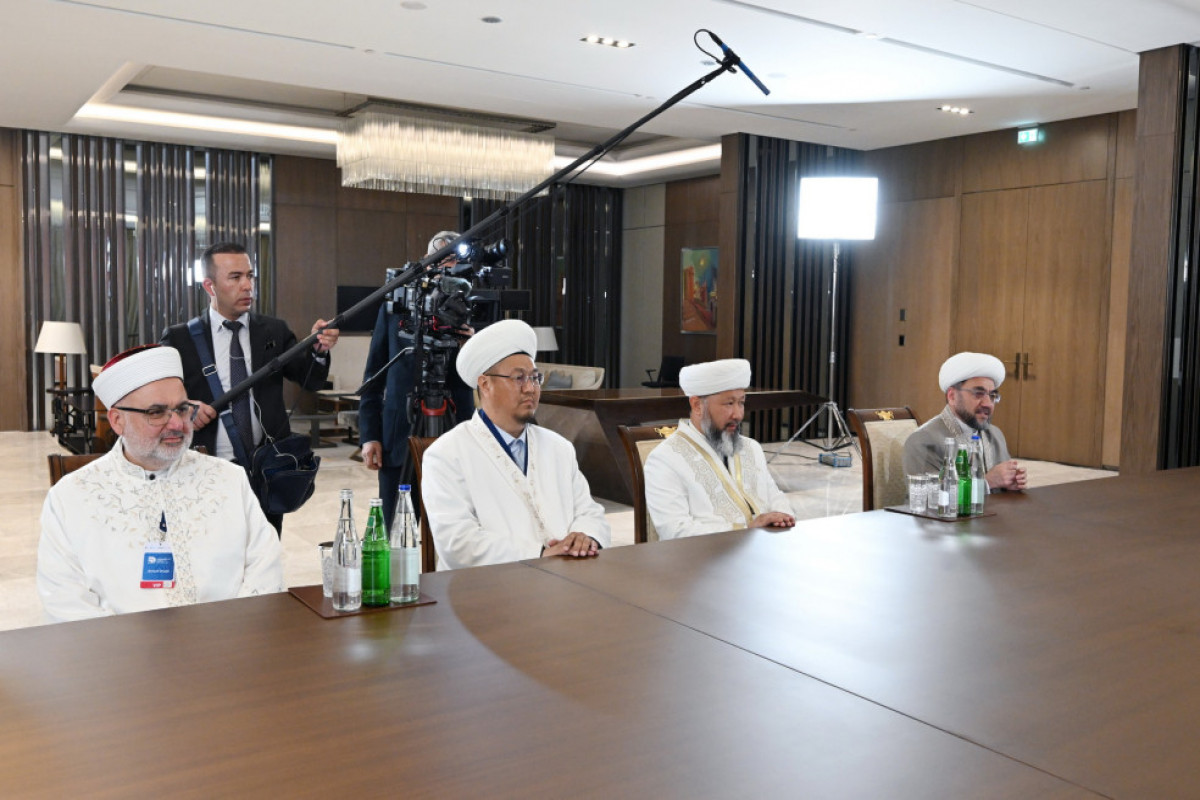 Le président Aliyev reçoit une délégation de dirigeants religieux des Etats membres et observateurs de l’Organisation des Etats turciques