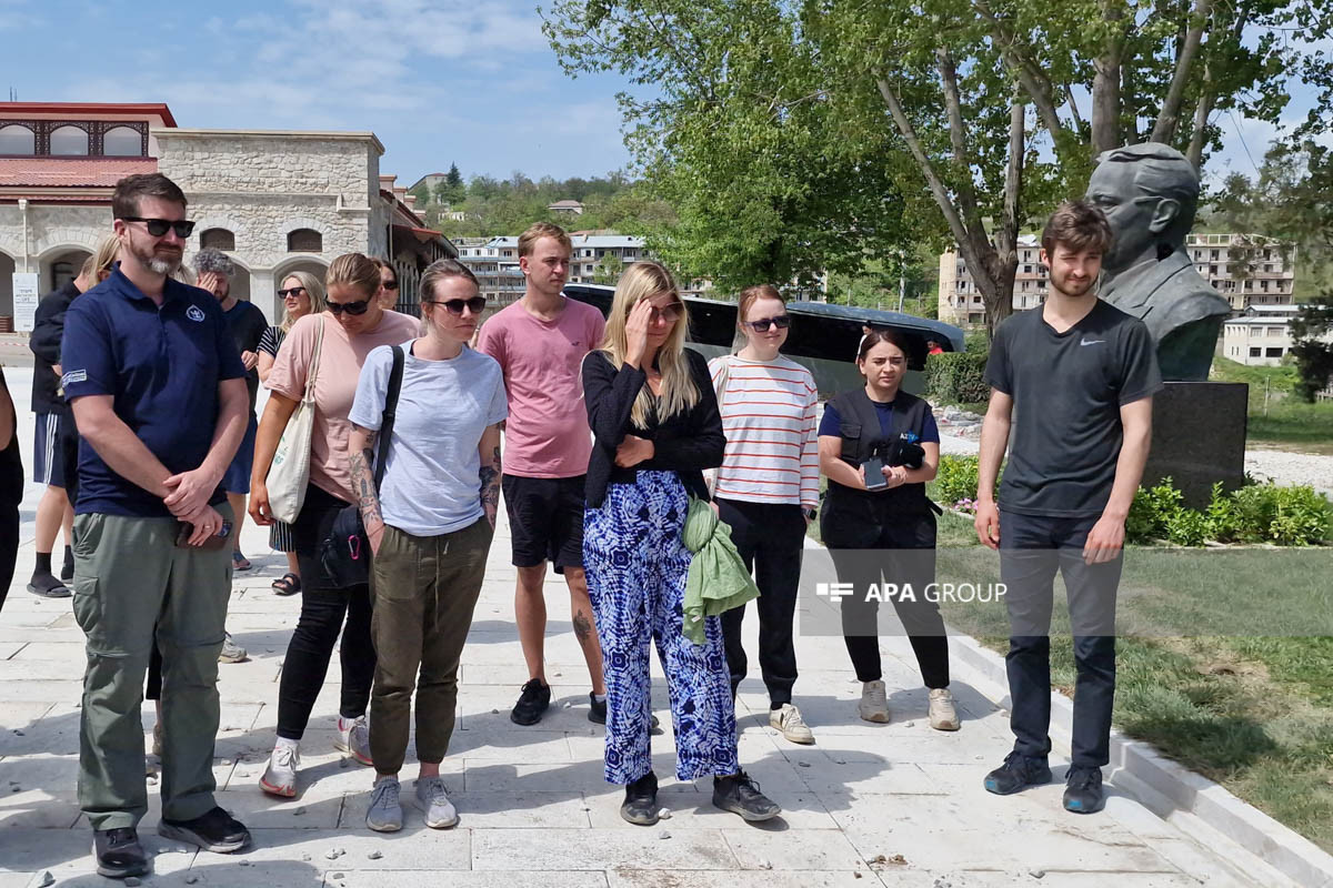 Des voyageurs étrangers sont en visite à Choucha - Photo - Vidéo 