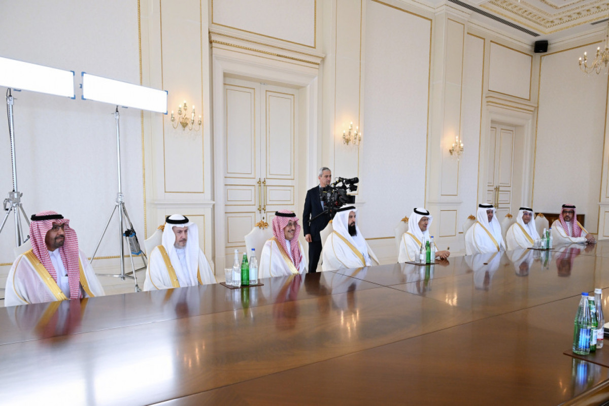 Le président Ilham Aliyev reçoit le ministre saoudien de l'Énergie