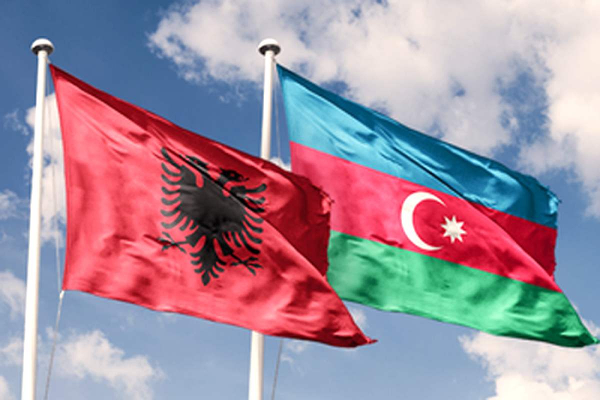 Exemption de visa entre l`Azerbaïdjan et l`Albanie