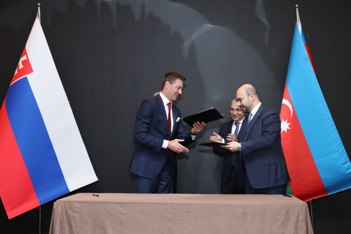 L’Azerbaïdjan et la Slovaquie signent des mémorandums de coopération