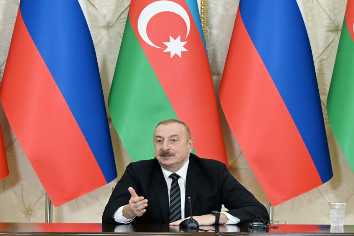Le président azerbaïdjanais et le Premier ministre slovaque font des déclarations à la presse