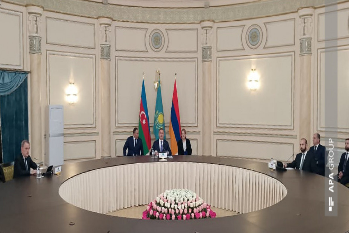 Fin des négociations d'Almaty entre les ministres des Affaires étrangères azerbaïdjanais et arménien - Vidéo  - Mise à jour 
