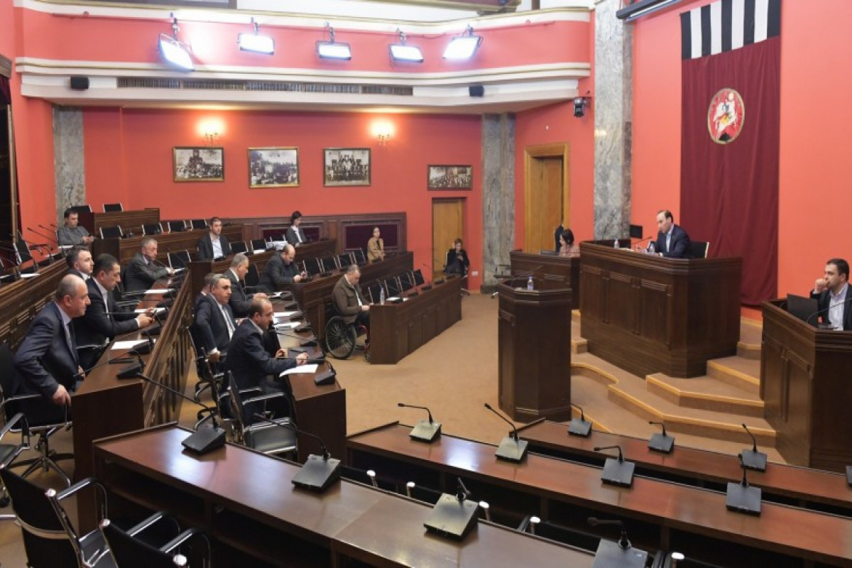 Le Parlement géorgien examinera le projet de loi « sur la transparence de l`influence étrangère » en troisième lecture - <span class="red_color">Mise à Jour