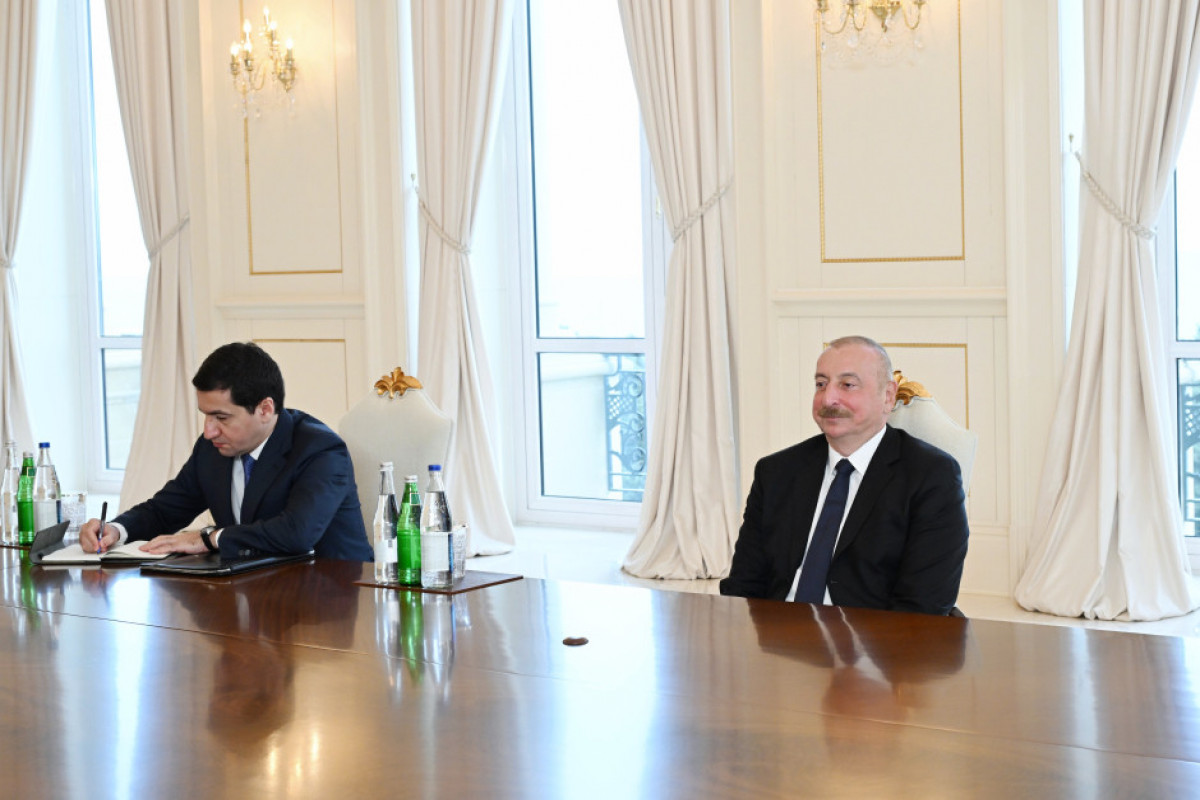Le président Ilham Aliyev reçoit la vice-présidente du Comité national de la Conférence consultative politique du peuple chinois
