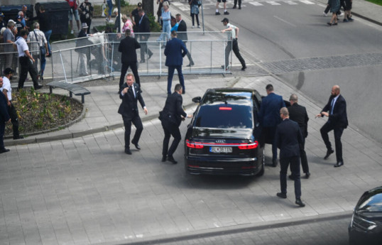 Le tireur du premier ministre slovaque Robert Fico interpellé - Photo - Vidéo 