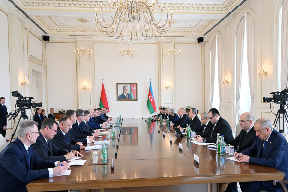 Réunion élargie entre les présidents Aliyev et Loukachenko - Mise à Jour 