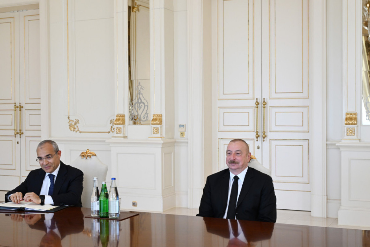 Le président Ilham Aliyev reçoit le ministre ouzbek de l’Investissement, de l’Industrie et du Commerce