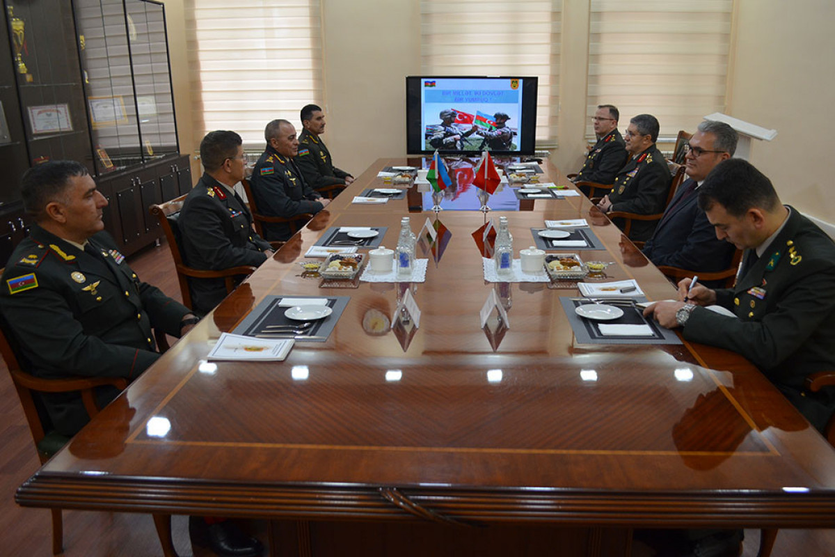 La coopération militaire Azerbaïdjan-Türkiye au menu des discussions