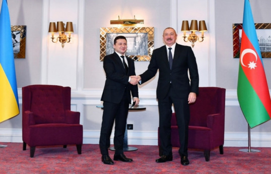 Le président Ilham Aliyev s'entretient par téléphone avec son homologue ukrainien