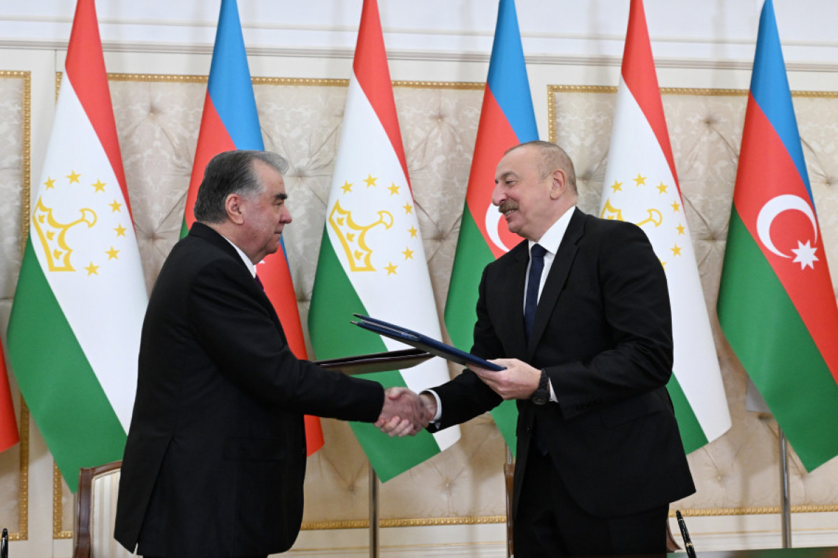 Un certain nombre de documents signés entre l’Azerbaïdjan et le Tadjikistan