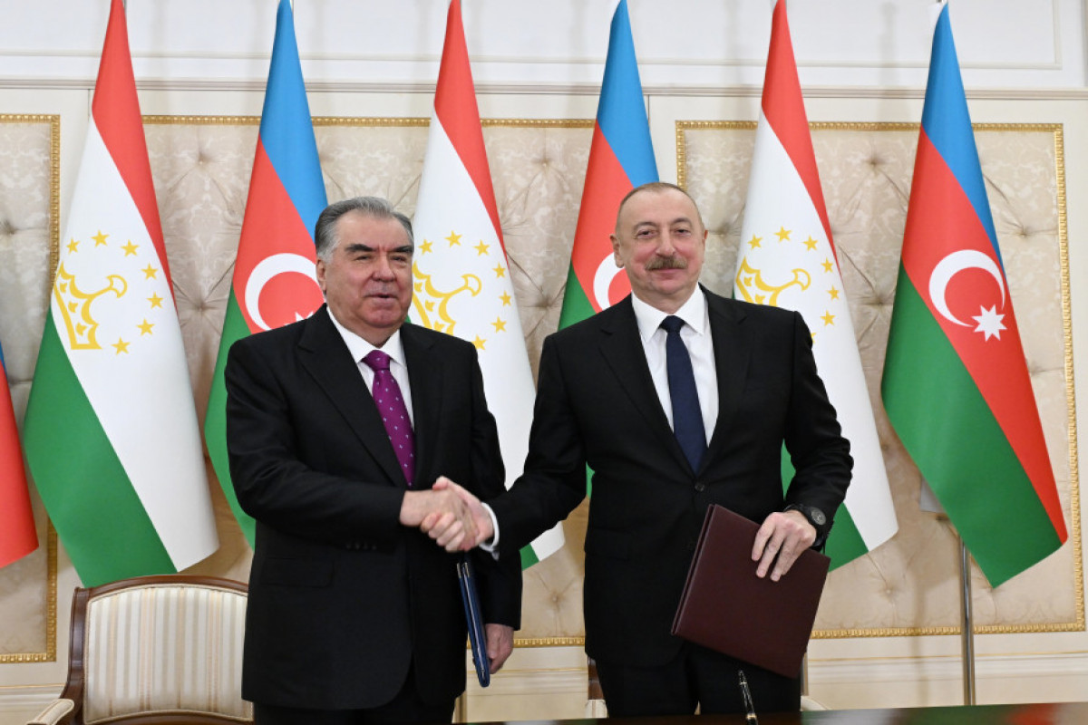 Un certain nombre de documents signés entre l’Azerbaïdjan et le Tadjikistan