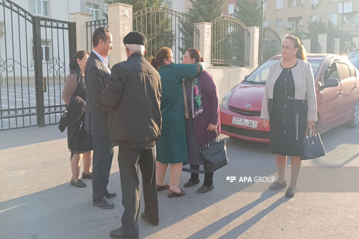 Un autre groupe d'anciens déplacés internes retourne à Latchine - Vidéo 
