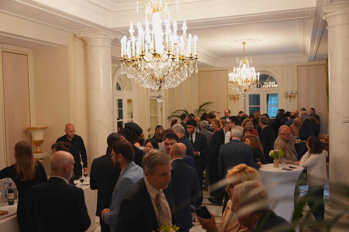 Jour de l’indépendance azerbaïdjanaise célébré à Paris