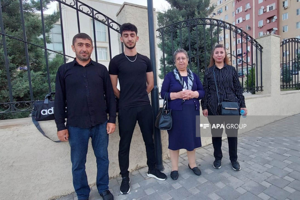Un autre groupe d'anciens déplacés internes retournent à Latchine