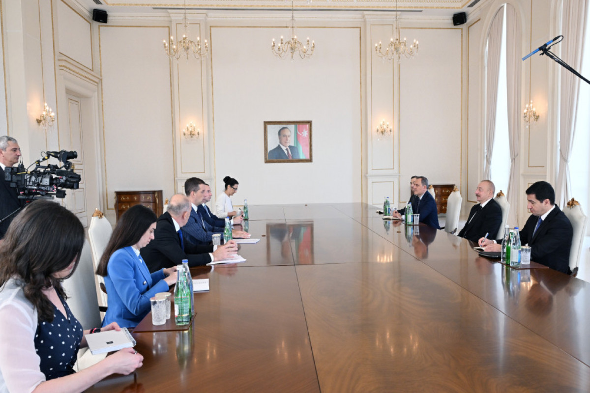 Le président azerbaidjanais reçoit le ministre serbe des Affaires étrangères