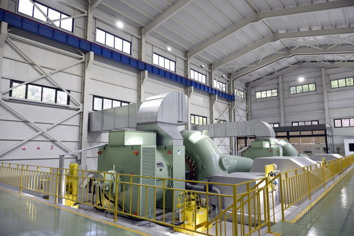 Ilham Aliyev et Mehriban Aliyeva participent à l’inauguration de la centrale hydroélectrique « Youkhary Veng »