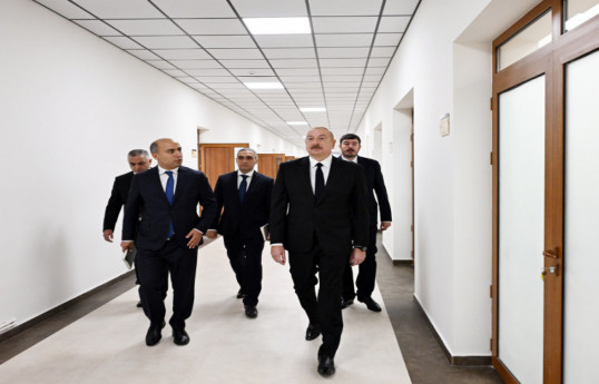 Le président Ilham Aliyev participe à la réouverture de l’Université du Karabagh