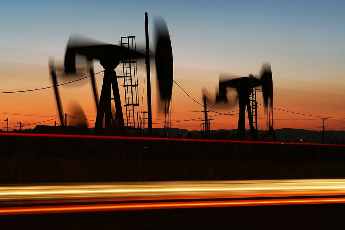 Le prix du baril de pétrole azerbaïdjanais en légère baisse