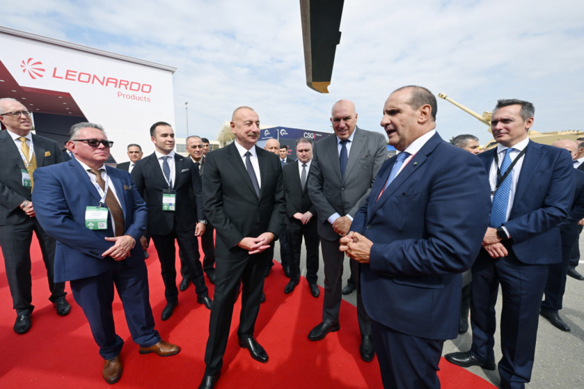 Le président Ilham Aliyev visite les salons ADEX-2024 et Securex Caspian - Photos 