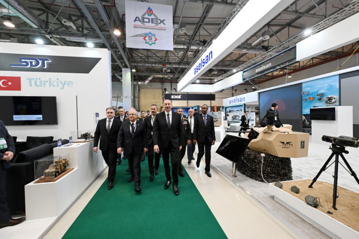 Le président Ilham Aliyev visite les salons ADEX-2024 et Securex Caspian - Photos 