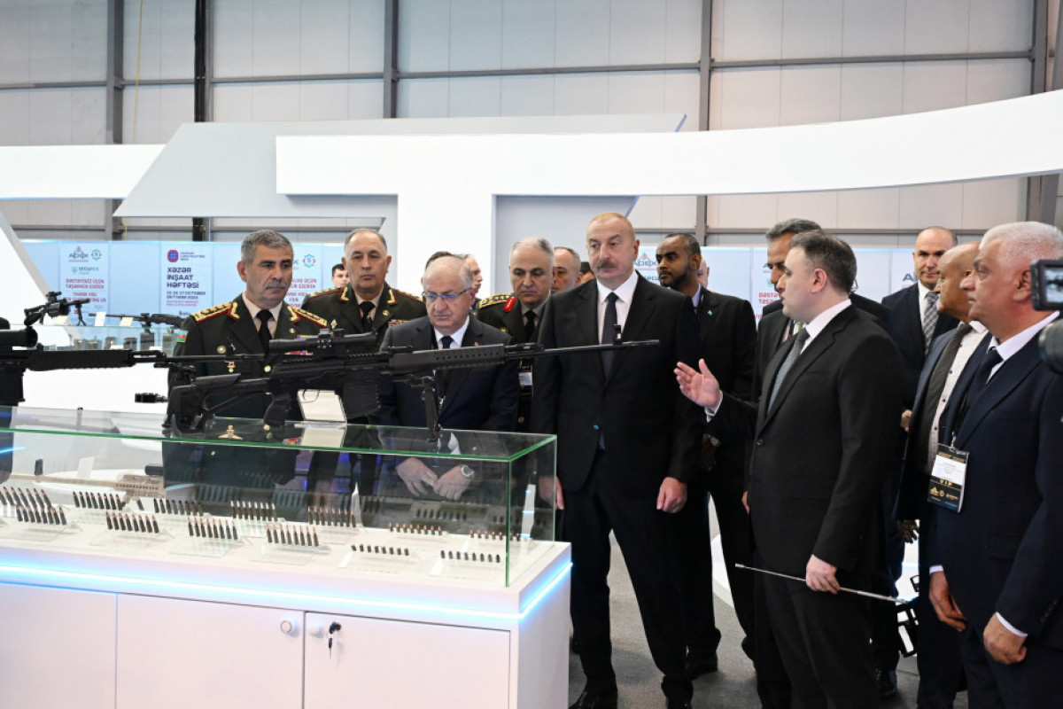 Le président Ilham Aliyev visite les salons ADEX-2024 et Securex Caspian - Photos 