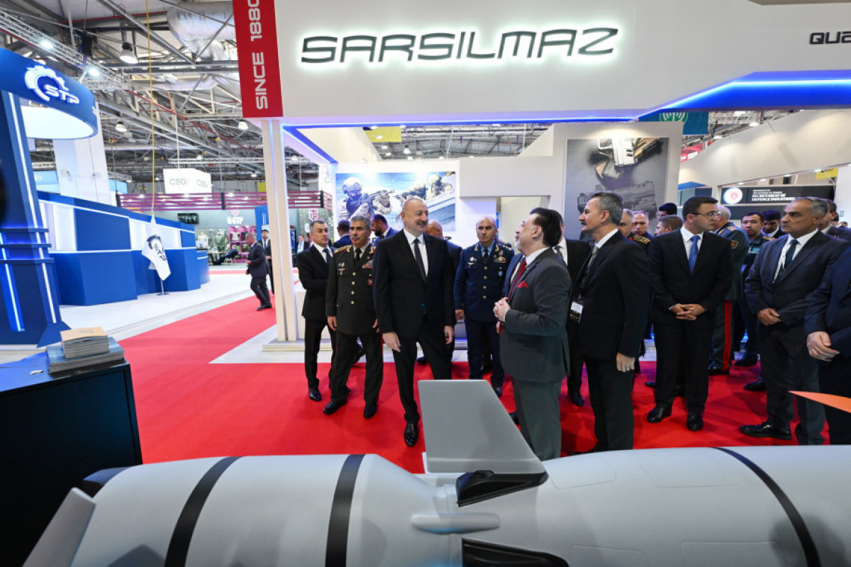 Le président Ilham Aliyev visite les salons ADEX-2024 et Securex Caspian - Photos 