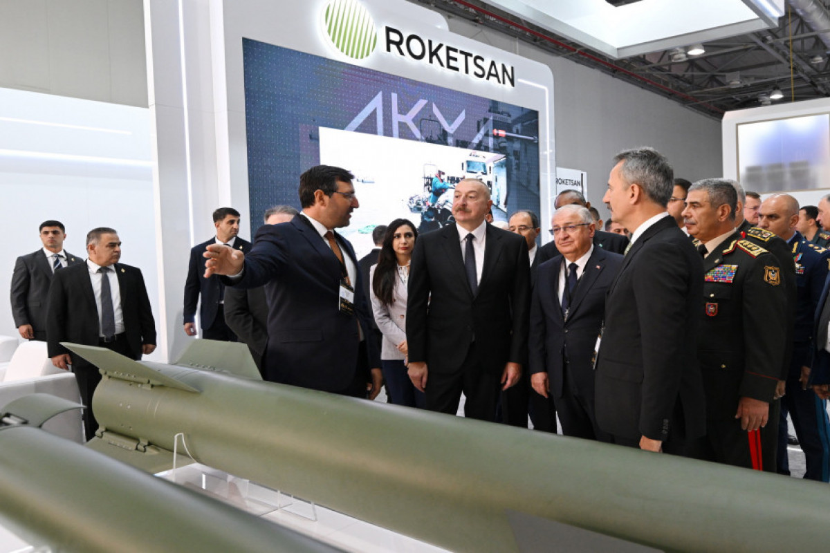Le président Ilham Aliyev visite les salons ADEX-2024 et Securex Caspian - Photos 