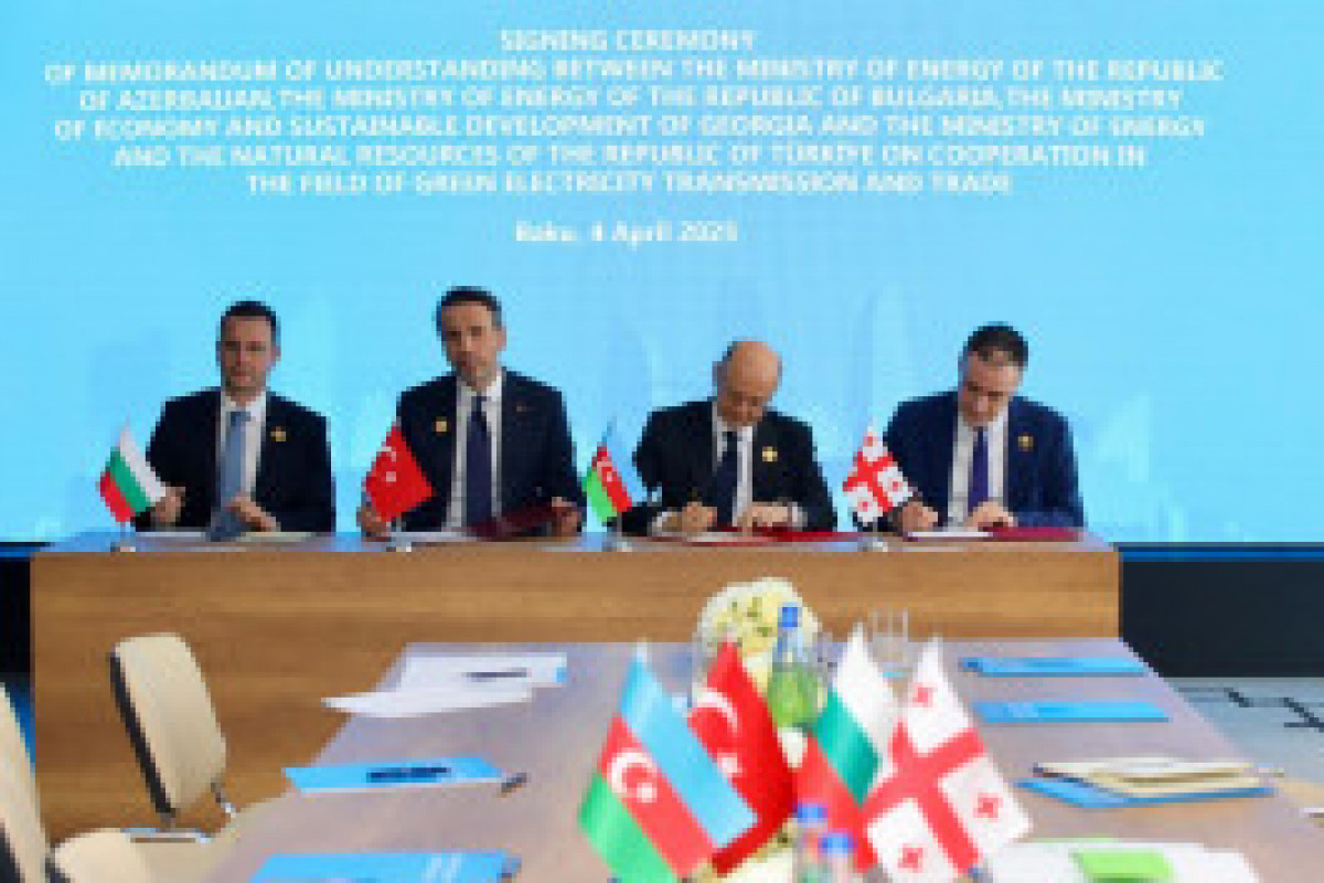 Signature d'un Mémorandum d'accord sur le corridor d'énergie verte Azerbaïdjan-Géorgie-Türkiye-Bulgarie