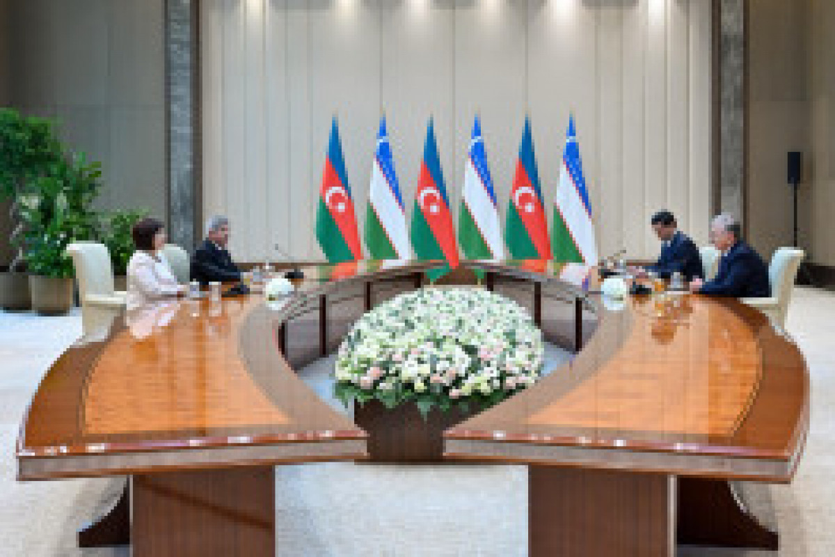 Rencontre entre la présidente du Parlement azerbaïdjanais et le président ouzbek