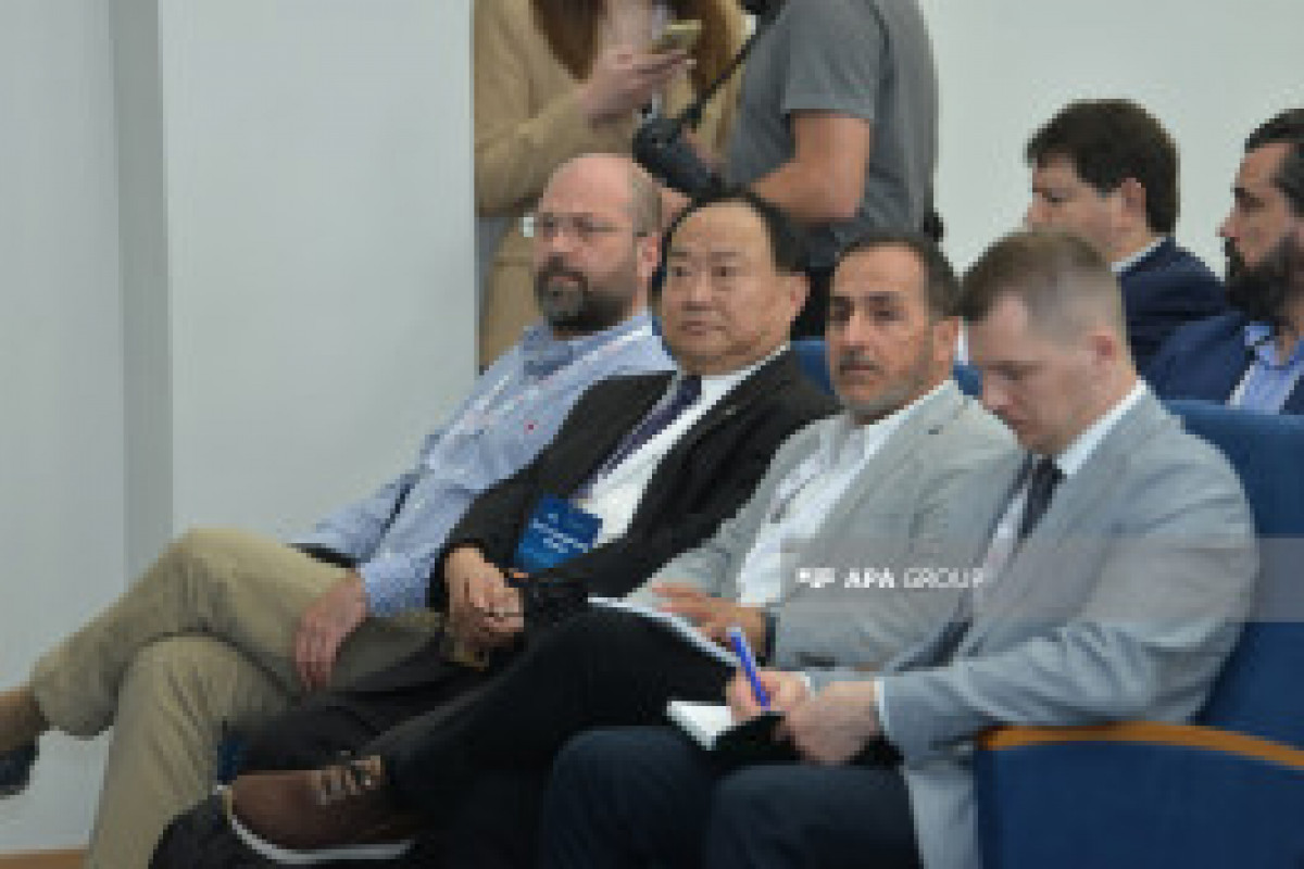Le 7e Forum politique de l’Université ADA s'ouvre à Khankendi - Photo 