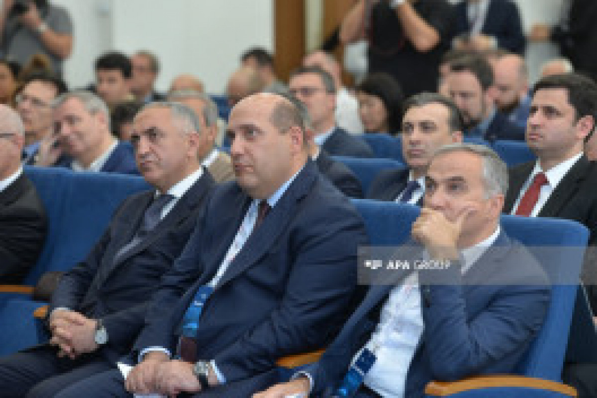 Le 7e Forum politique de l’Université ADA s'ouvre à Khankendi - Photo 