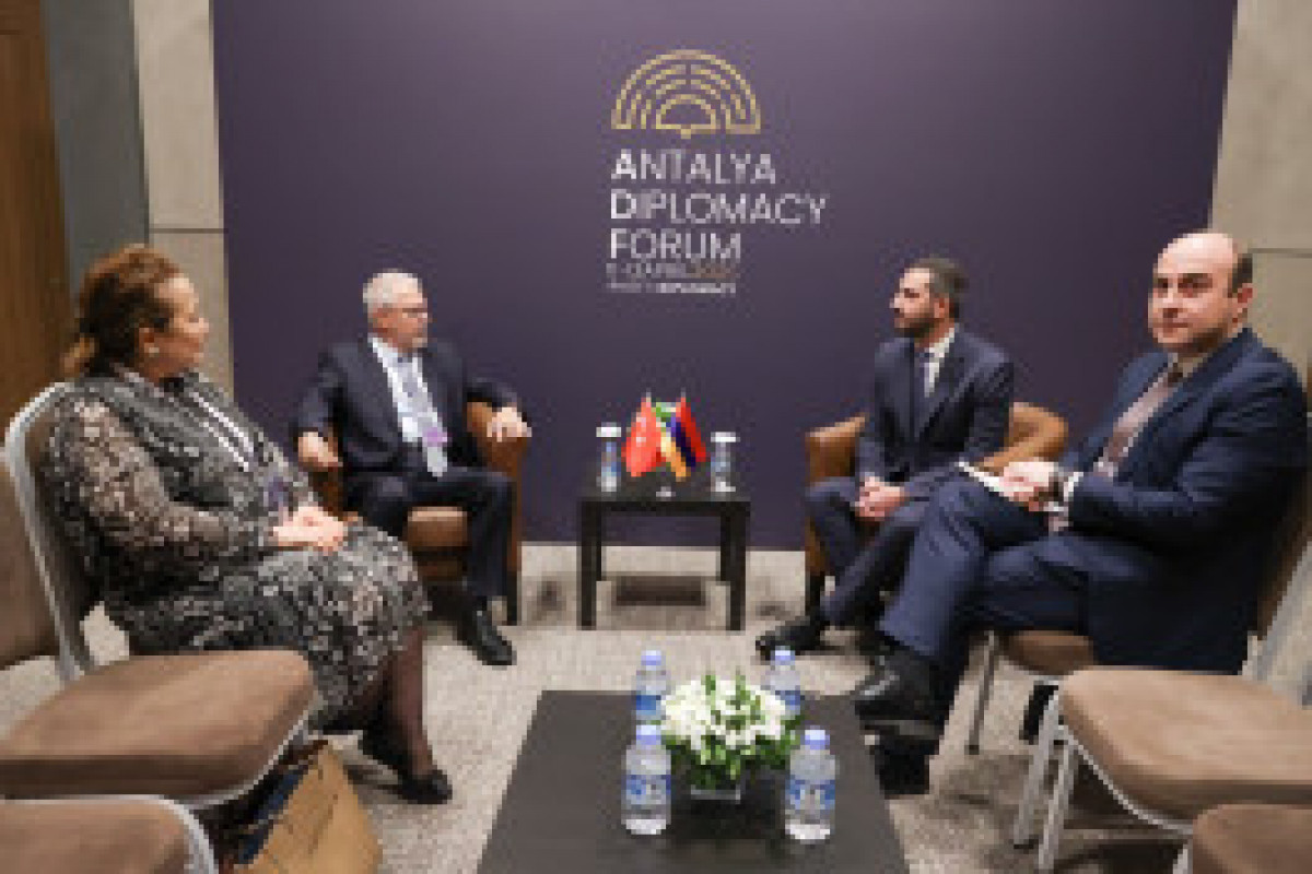 Rencontre des représentants spéciaux turcs et arméniens à Antalya