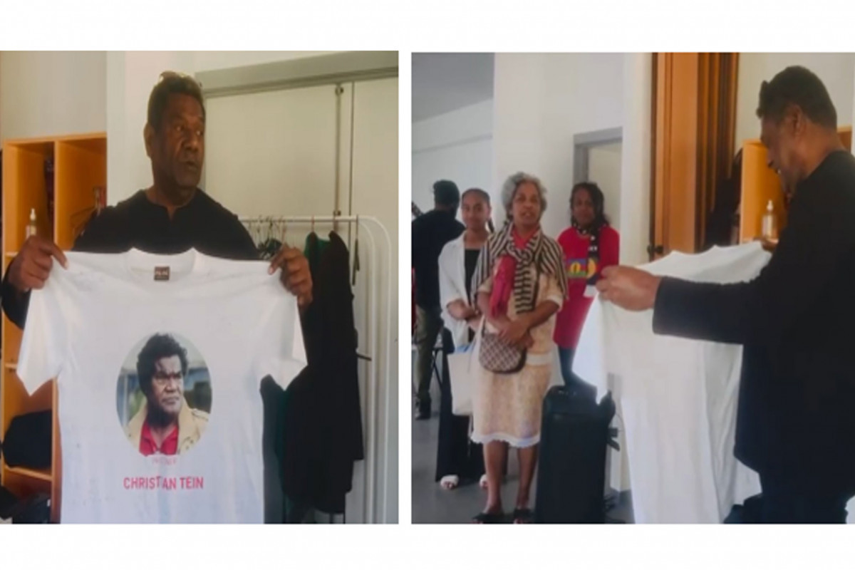 Un cadeau symbolique du Groupe d