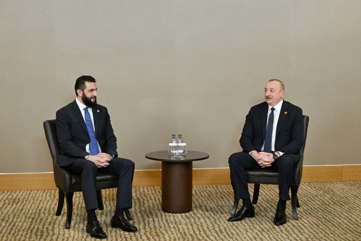 Antalya : Entretien du président azerbaïdjanais avec le président de transition syrien