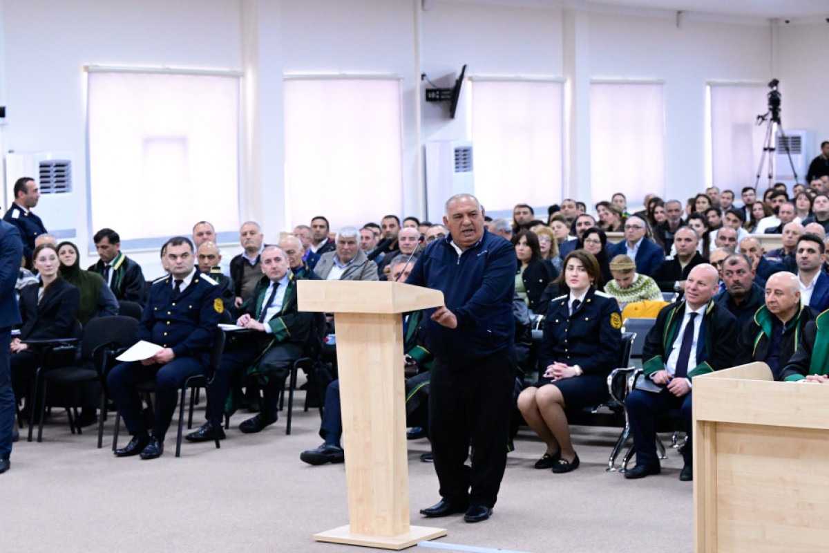 Des vidéos reflétant le meurtre d’un nourrisson de 39 jours brulé vif par des militaires arméniens à Baghanis Aïrym sont projetées lors de l’audience – PROCES 