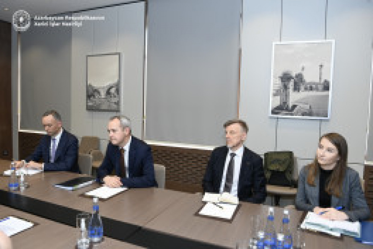 Djeyhoun Baïramov rencontre e vice-ministre lituanien des Affaires étrangères