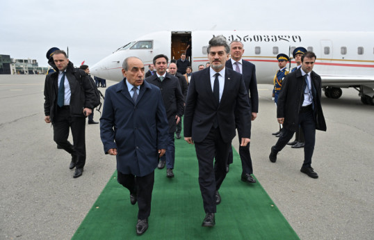 Le président géorgien est en visite officielle en Azerbaïdjan
