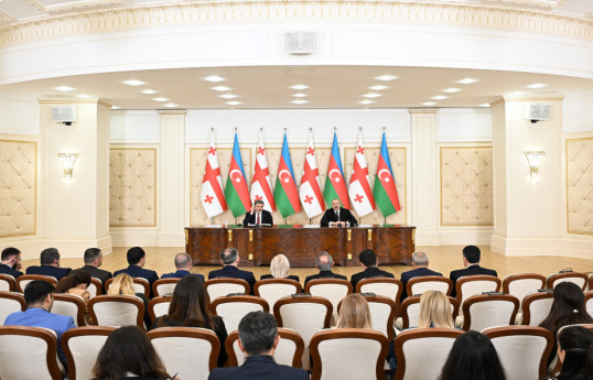 Président : Les contacts de haut niveau entre l’Azerbaïdjan et la Géorgie sont réguliers et le dialogue politique est actif