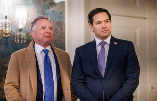 Le secrétaire d’État américain et l’envoyé spécial du président des États-Unis se rendront en France