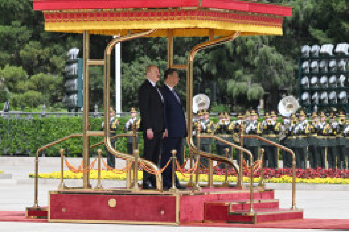 Cérémonie d’accueil officiel du président azerbaïdjanais à Pékin