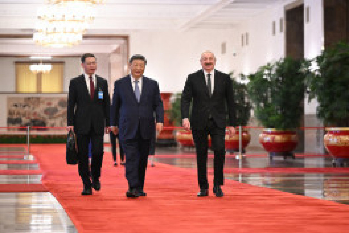 Cérémonie d’accueil officiel du président azerbaïdjanais à Pékin