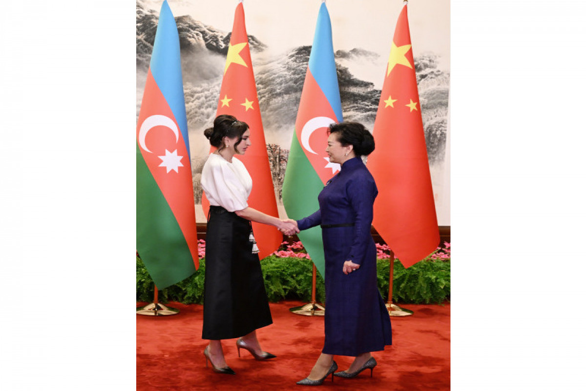 Cérémonie d’accueil officiel du président azerbaïdjanais à Pékin