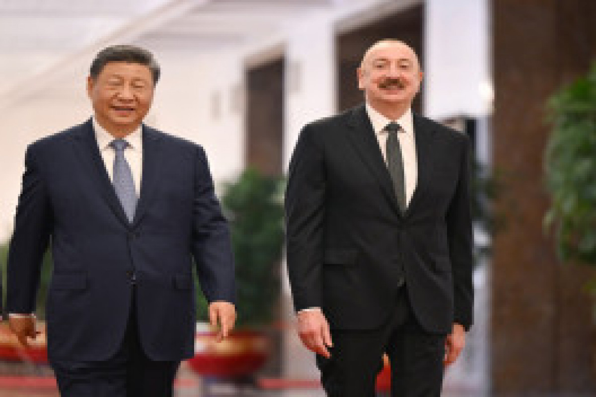 Cérémonie d’accueil officiel du président azerbaïdjanais à Pékin