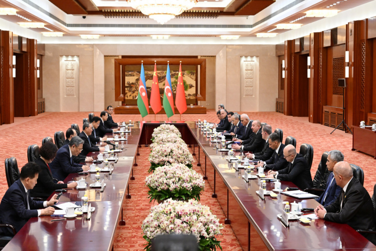 Ilham Aliyev rencontre le Premier ministre chinois