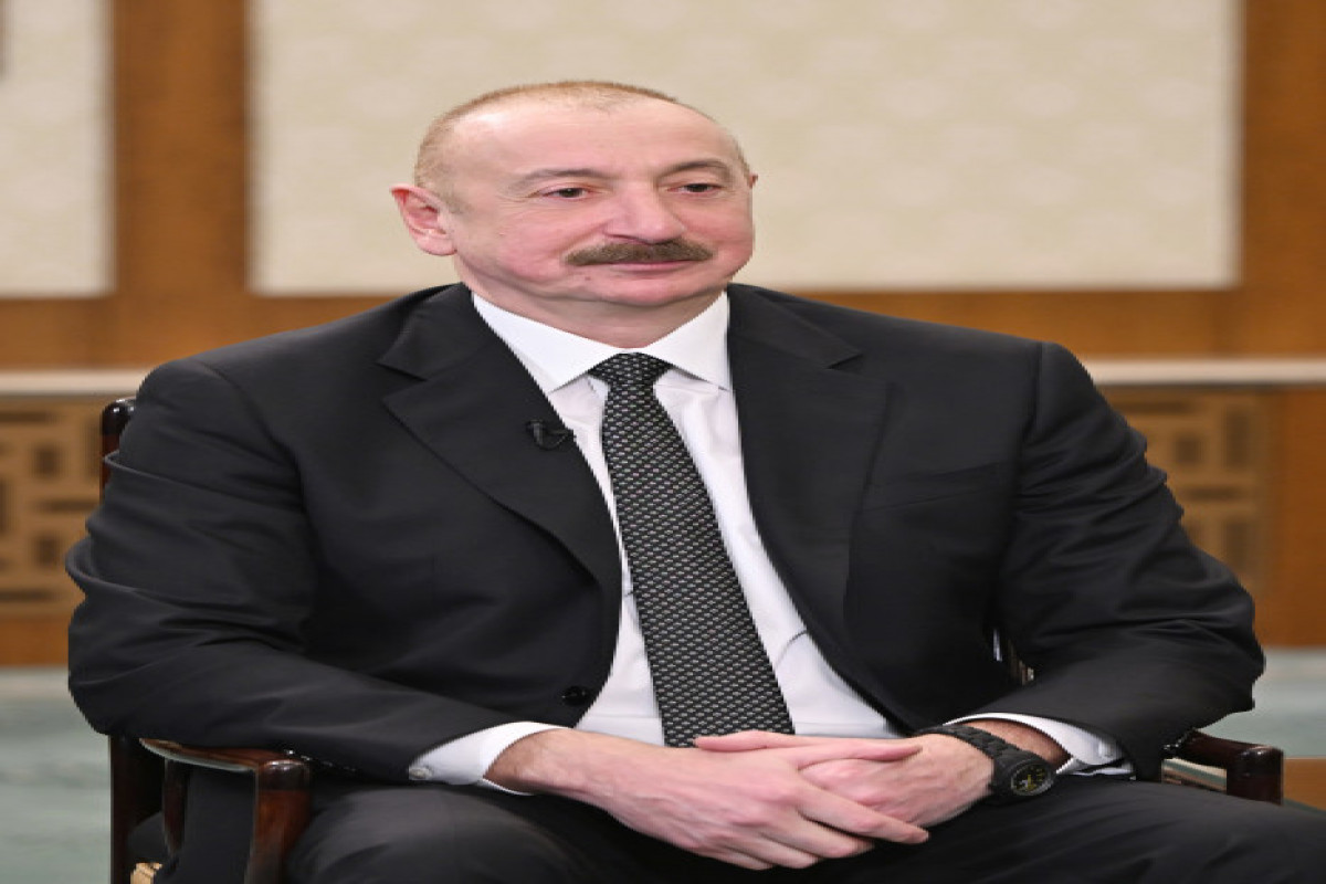 Le président Ilham Aliyev accorde une interview à la chaîne de télévision chinoise CGTN