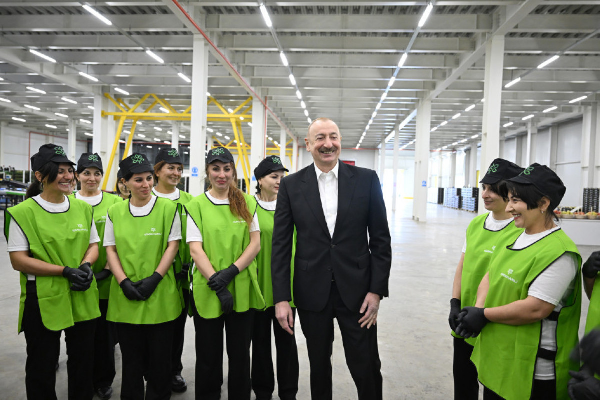 Le président Aliyev visite un complexe d’horticulture et d’entrepôt frigorifique dans la région de Goussar